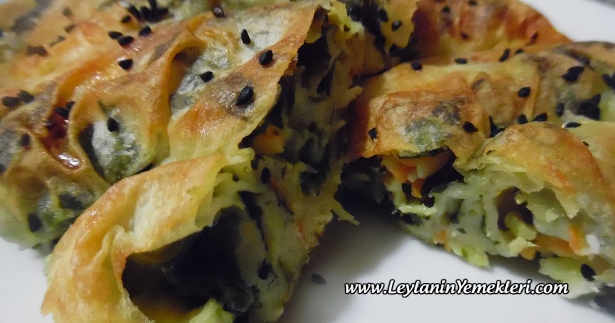 Sebzeli Börek Yapımı Yemek Tarifleri