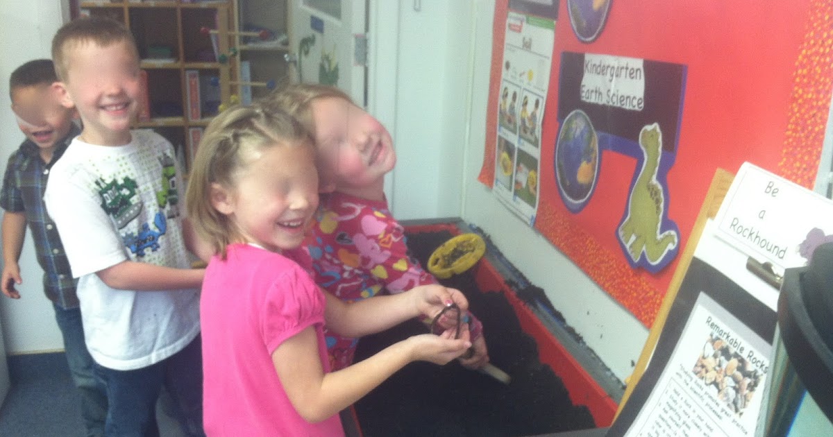 Kindergarten Kiosk: Earth Science