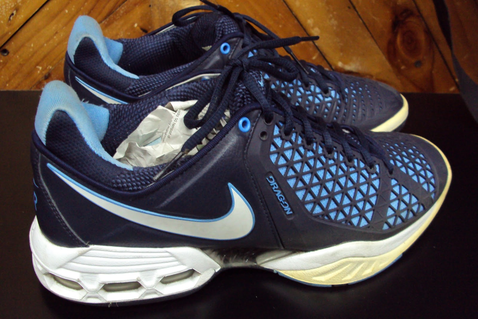 nike court dragon