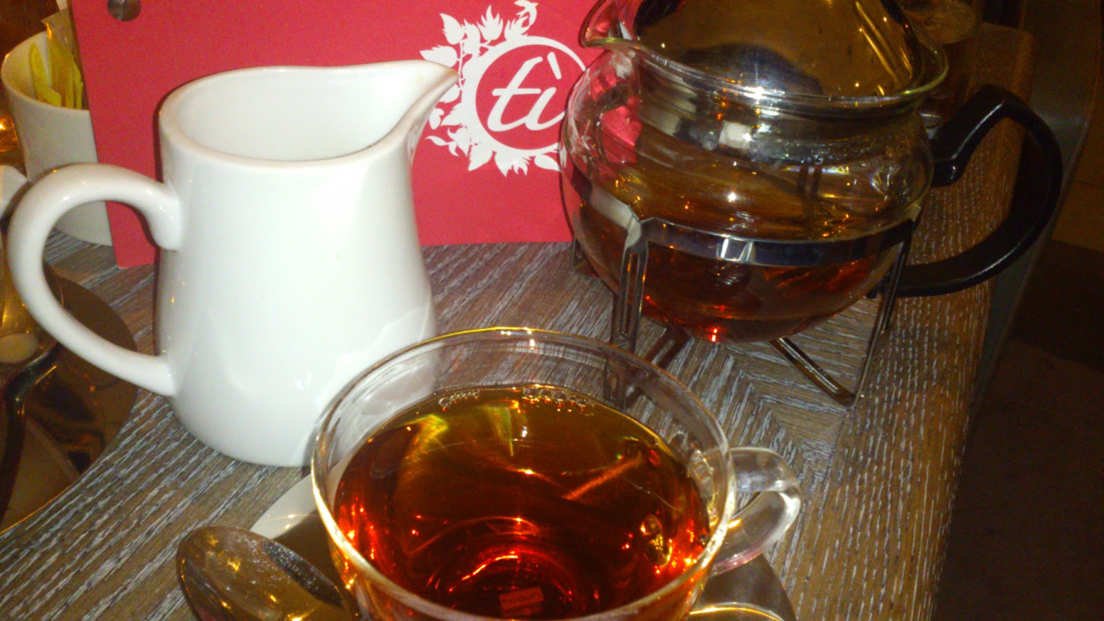 Afternoon Tea at Glasgow Hilton Ti Lounge Glasgow Beauty Blogger