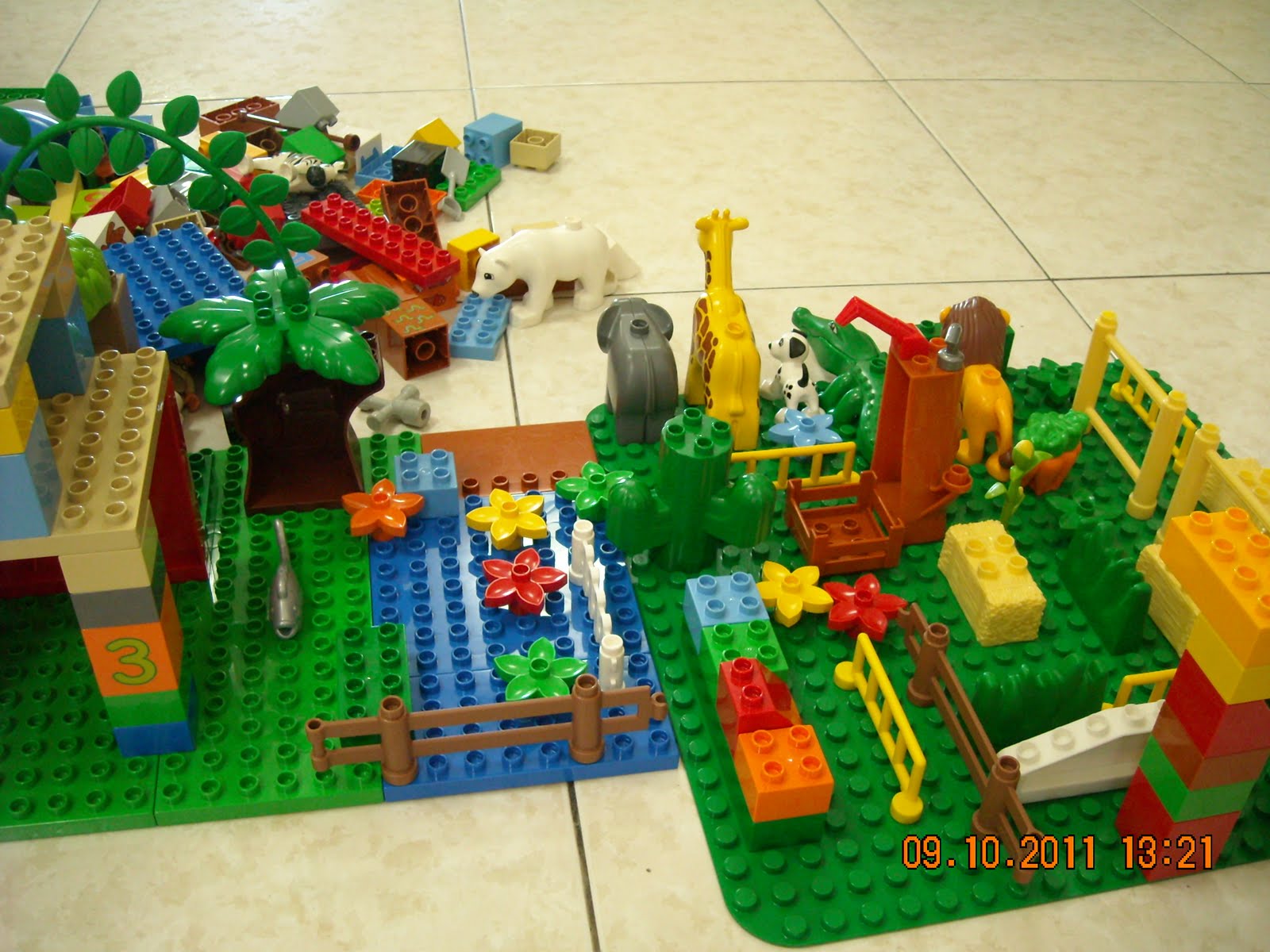 lego duplo 2011