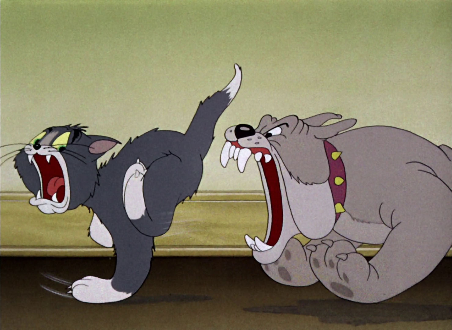 Tom & Jerry Pictures "Dog Trouble"