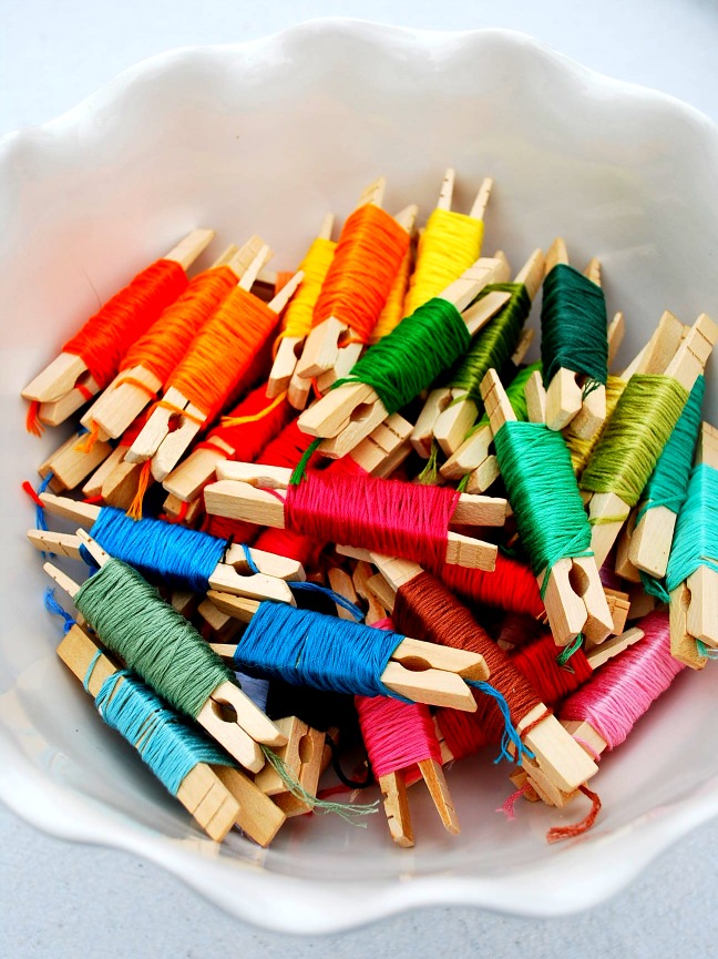 DIY Embroidery Floss Organizer using Clothespins - Ameroonie Designs