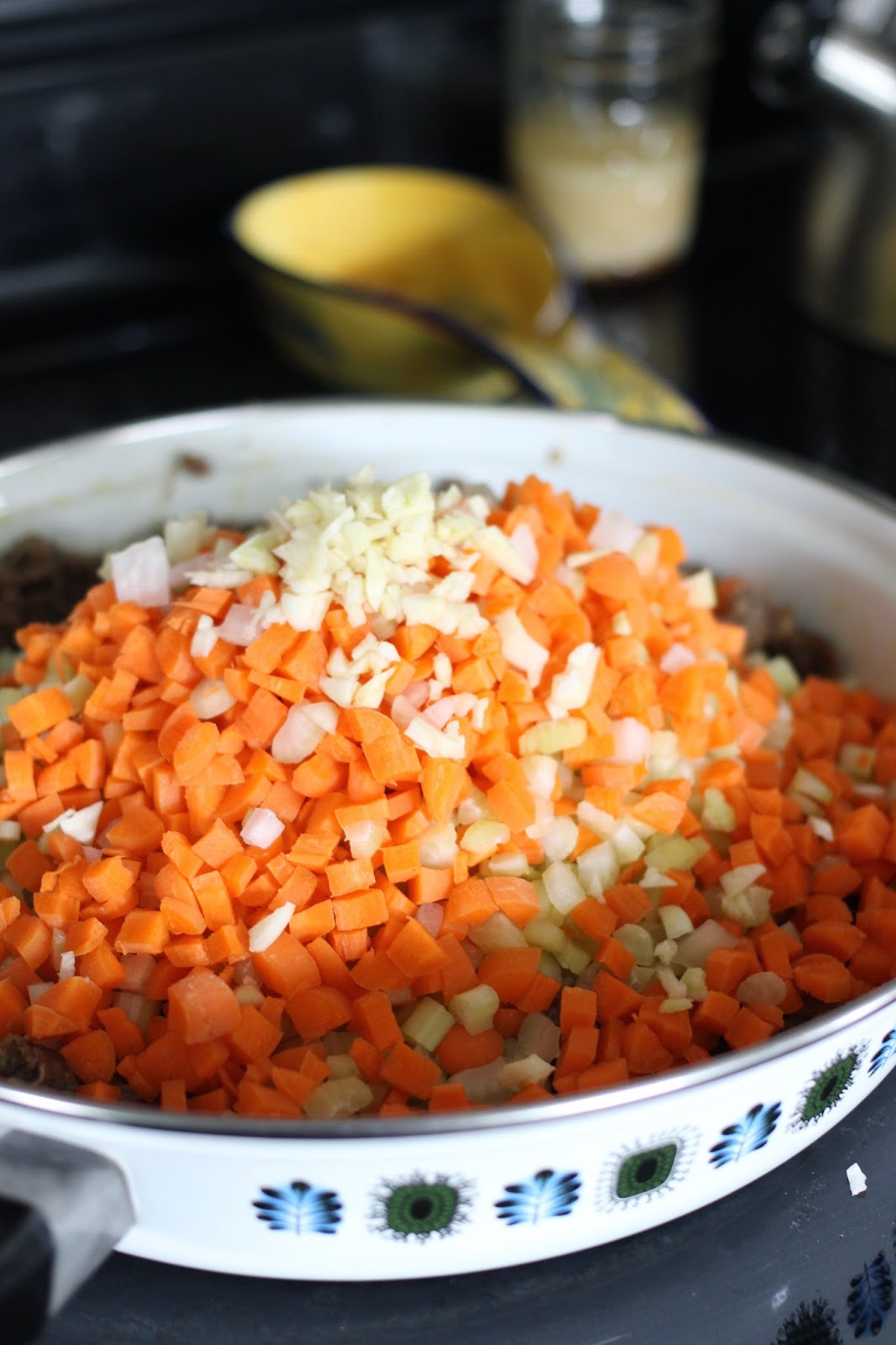 Mama Loves Food! Potatofree Pork Sausage Hash