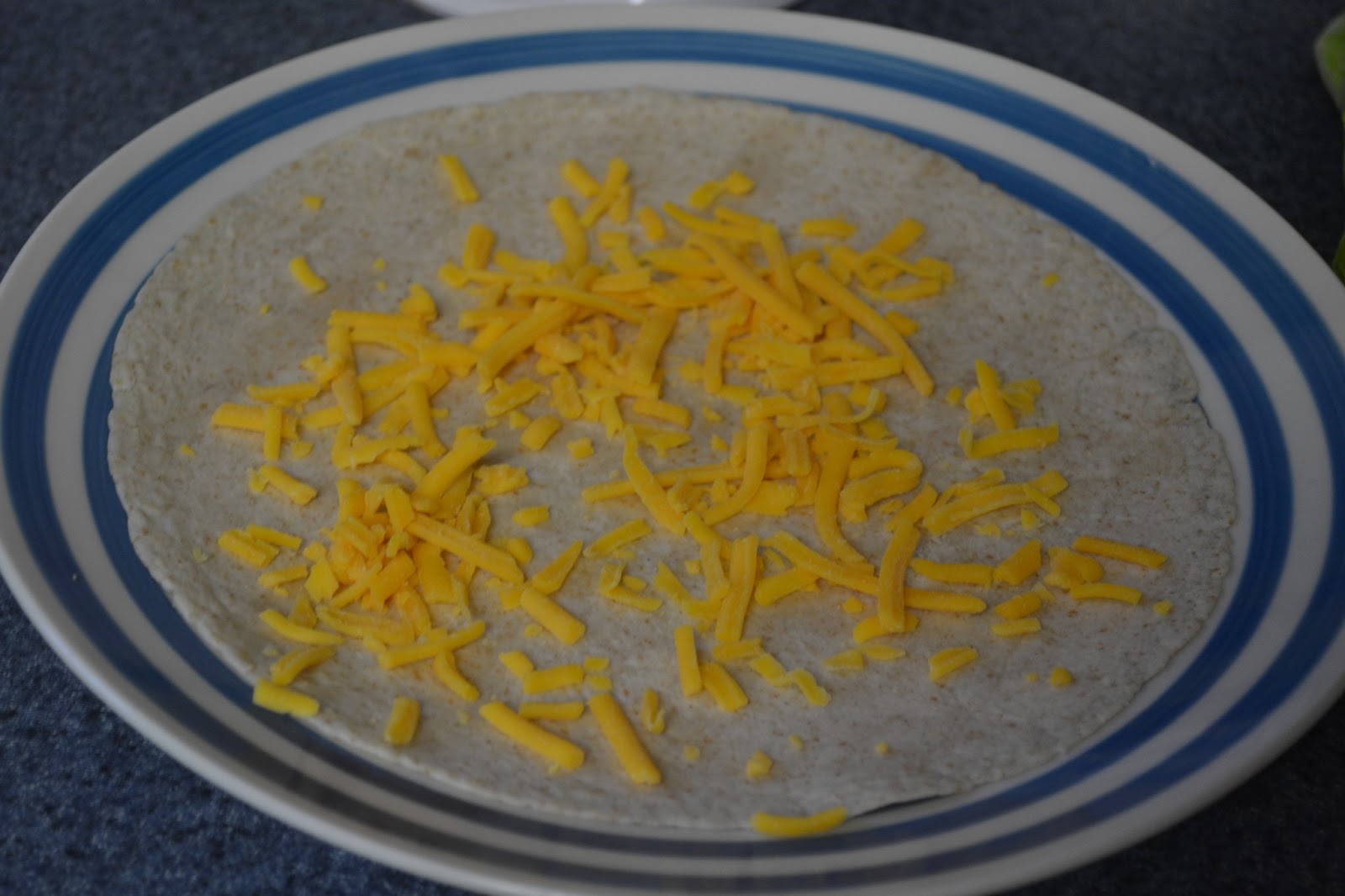 CBLT (Chicken Bacon Lettuce Tomato) Wraps