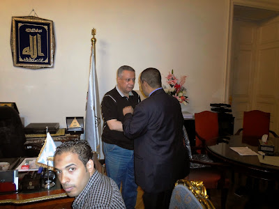 D. Mahmoud Abou El Nasr, ministre de l'Éducation reçoit AL-Hussieny Mohammed (# Alkoga ) #alkoga, AL-Hussieny Mohammed, D. Mahmoud Abou El Nasr, Minister of Education,
