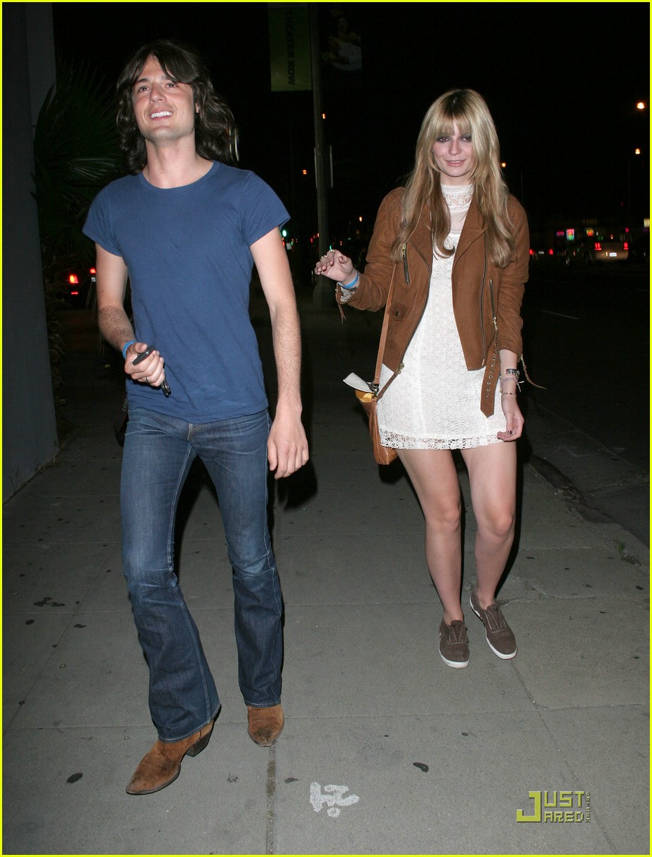 Ben Mckenzie And Mischa Barton 2012 - Viewing Gallery Mischa Barton Dated