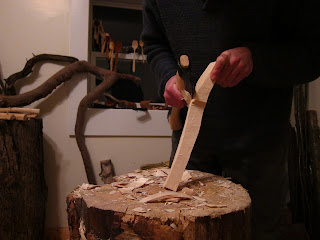 spoon carving by Oliver Pratt