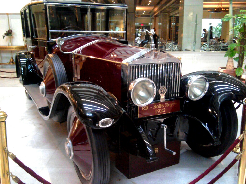 Tanvir Akhtar: Rolls Royce 1922 @ PC, Lahore. (Pic Taken Today)