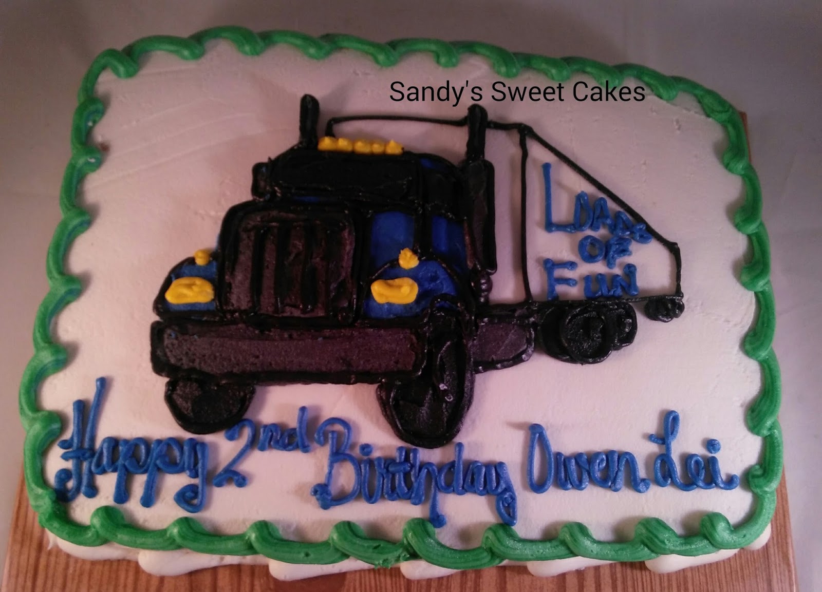 Sandy's Sweet Cakes 18 wheeler tractor trailer cake