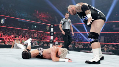 brodus clay prepara su poderoso ataque para dolph