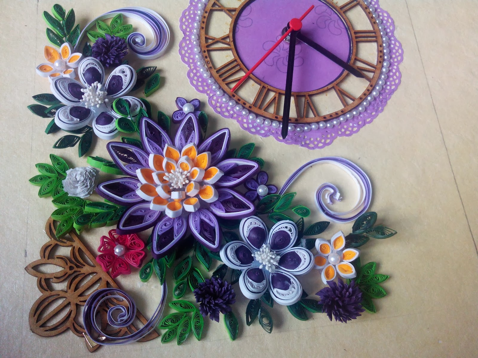 Richa 's Délice My new quilled WALL CLOCK