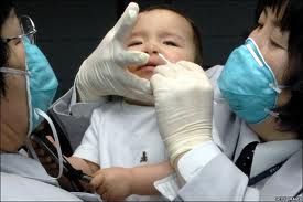 mengatasi hidung bayi tersumbat