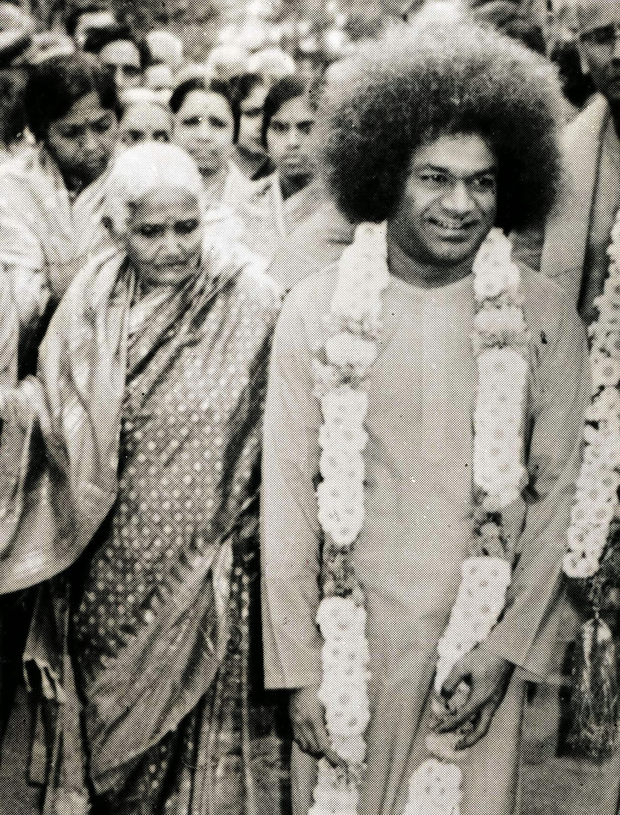 manav seva sacchi seva Shri matha charitable trust several aged men & women (who are abandoned souls by their near and dear ones) crave for basic requirements of three as (affection. manav seva sacchi seva Shri matha charitable trust several aged men & women (who are abandoned souls by their near and dear ones) crave for basic requirements of three as (affection.