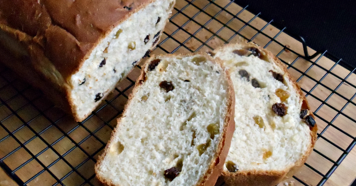 Lakshmi Canteen Old Fashioned Raisin Bread