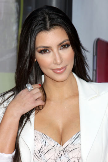 Kim Kardashian Hairstyles Pictures, Long Hairstyle 2011, Hairstyle 2011, New Long Hairstyle 2011, Celebrity Long Hairstyles 2034