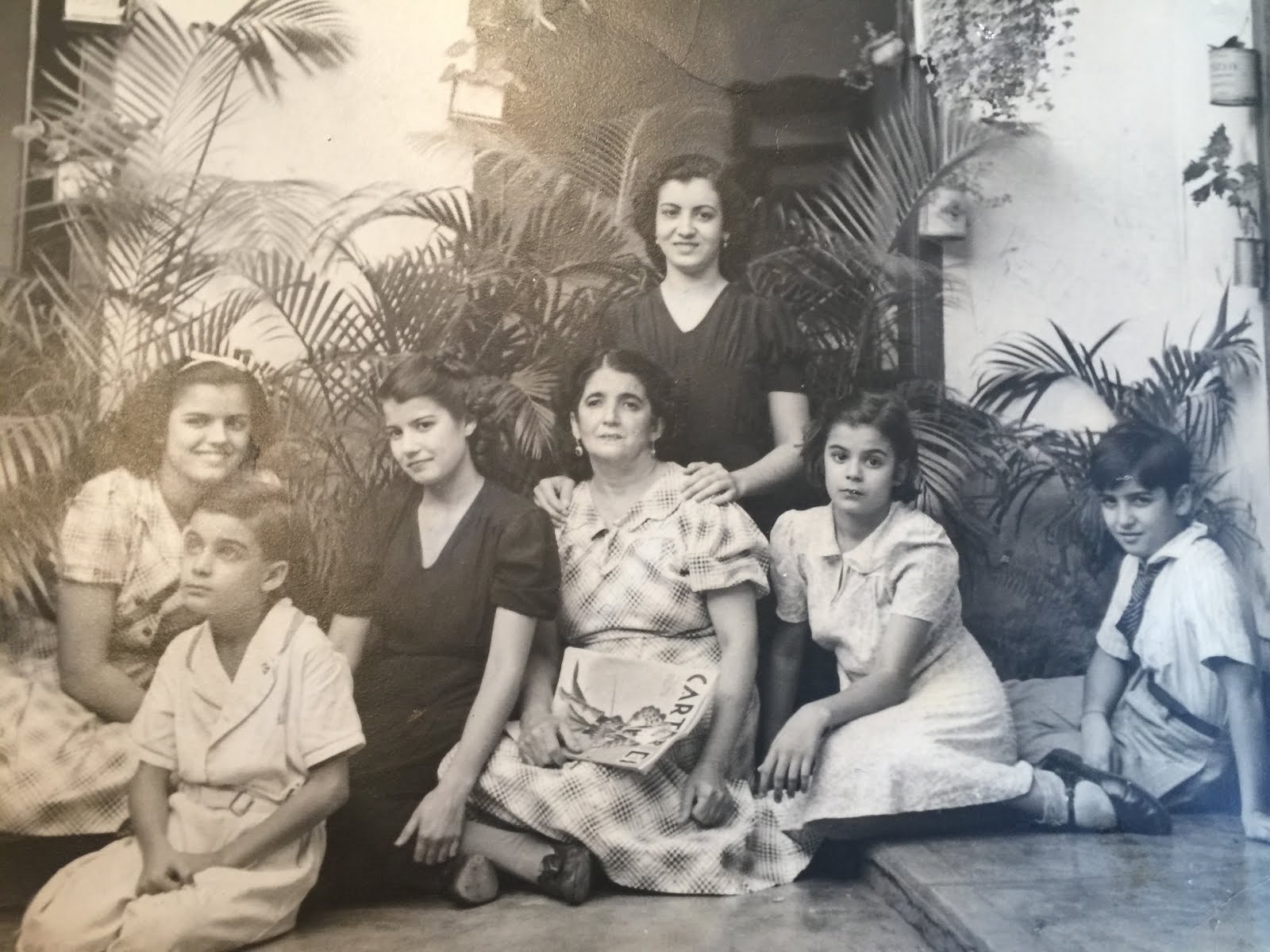 Quintero Family around 1940