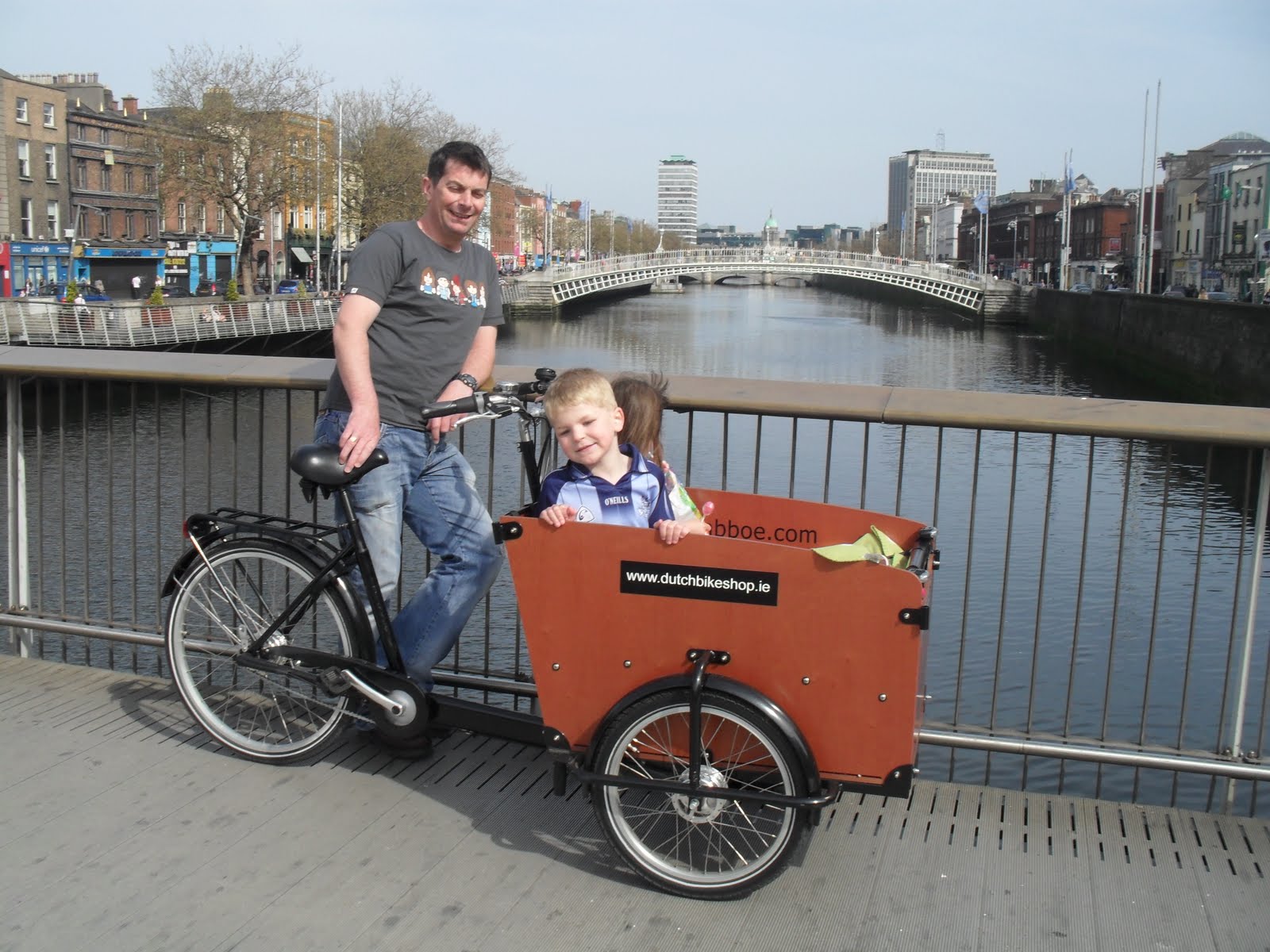 dutch bicycle shop