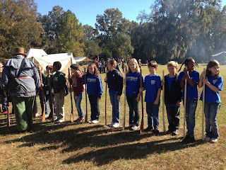 Los alumnos de cuarto grado de Montgomery Catholic visitan el pasado mientras estudian la historia de Alabama 2