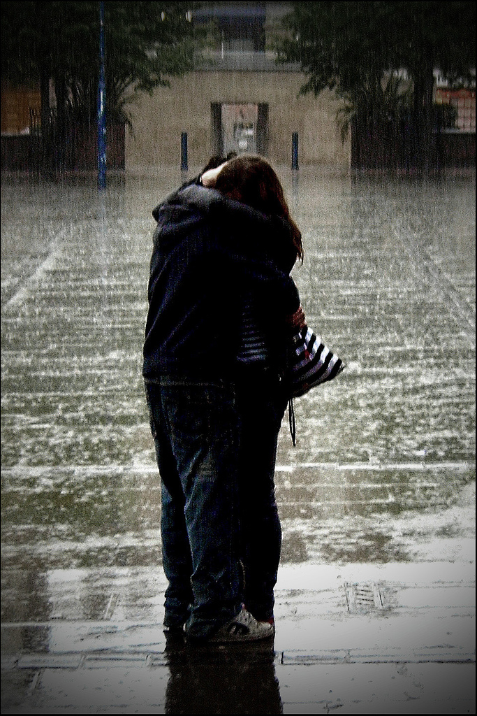 love-picture-hug-couple-rain-orangeacid1.jpg