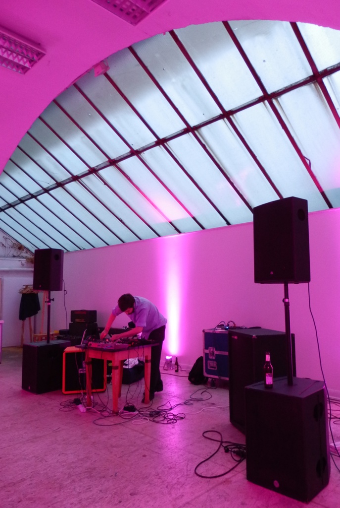 petrels @ halfplugged festival petrels @ halfplugged festival