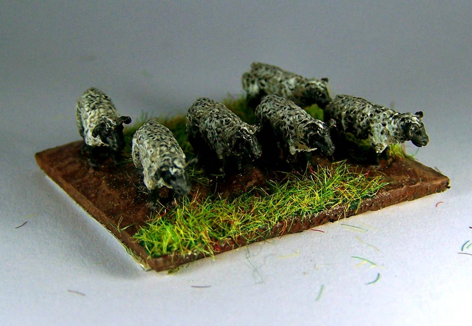 Ten and Fifteen Mil Wargames 15mm Animal Farm Army