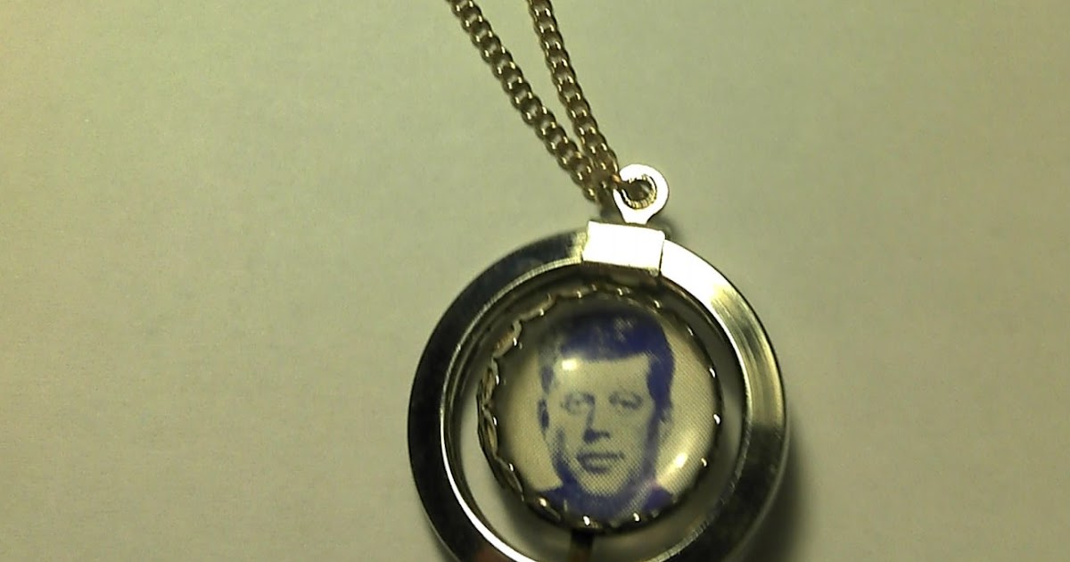 Kennedy Spinner Necklace