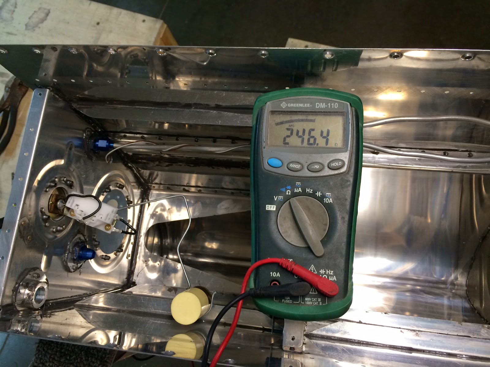 Mike and Sarah Build an RV10 Fuel Tanks