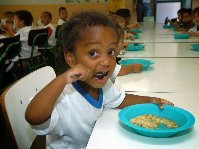 Estados e Municípios recebem R$ 413 milhões para alimentação escolar a partir desta sexta-feira (03)