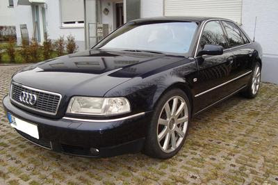 First Generation - 2000 Audi S8