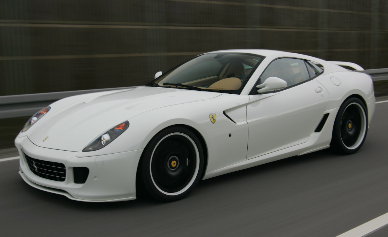 http://4.bp.blogspot.com/-jfhxe56mYhM/UL9KBZaiIII/AAAAAAAACn8/86suklU7ZGc/s1600/Novitec-599-GTB-Fiorano-Images+(2).jpg