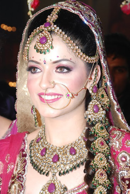 Fashion Metropolitan Picture Of The Day Stunning Bridal Indian Picture Of The Day Stunning Bridal Indian Earrings