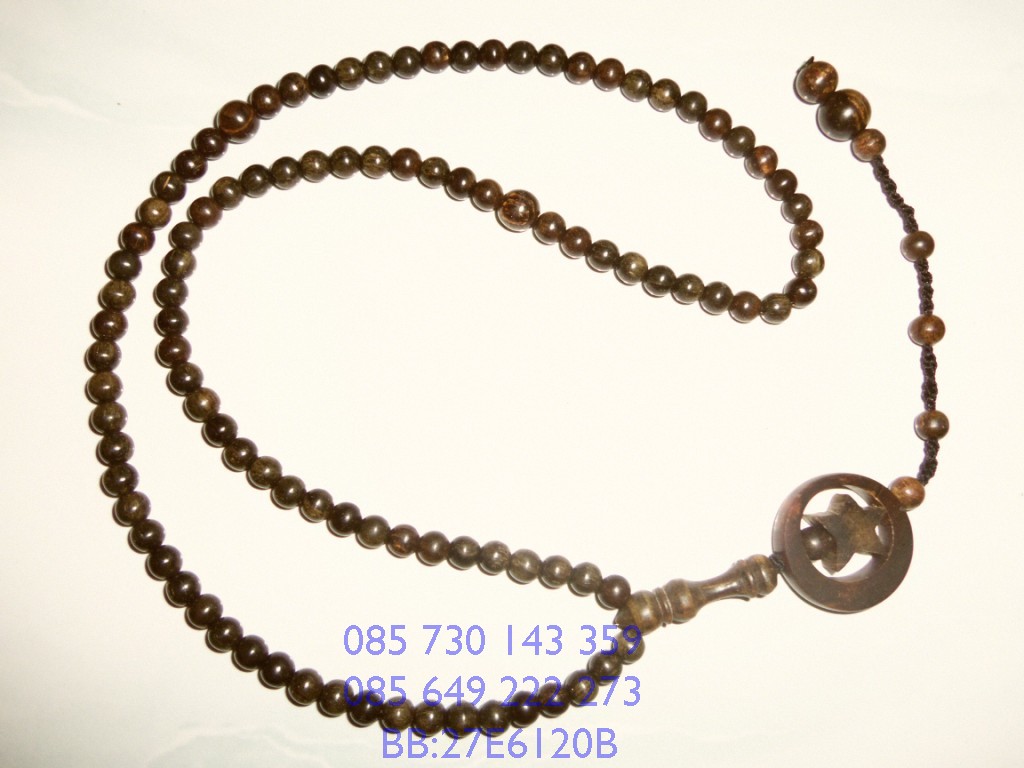 tasbih gaharu grade a 10mm bandul bulan bintang indahcraft tasbih gaharu grade a 10mm bandul bulan bintang indahcraft