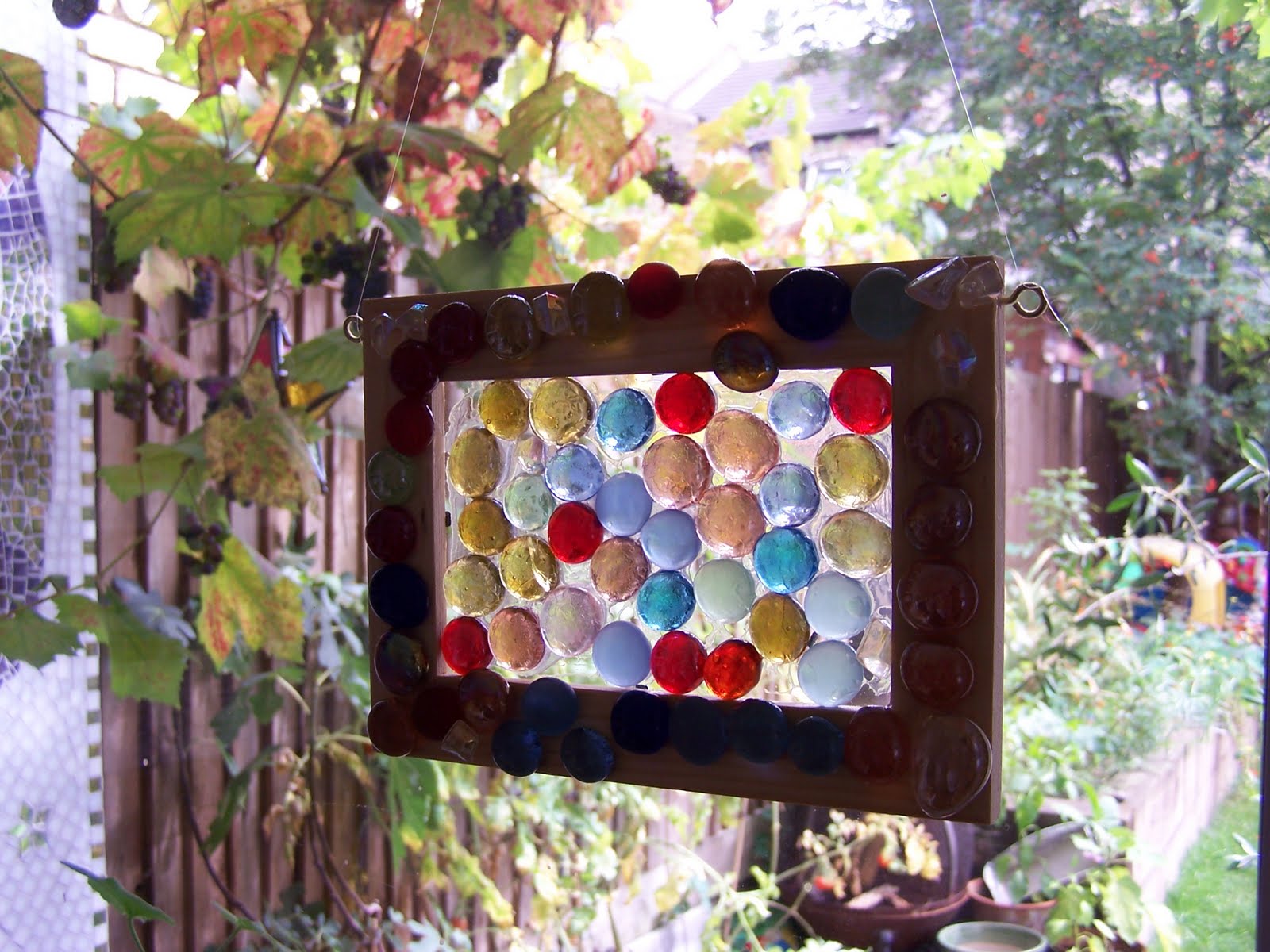 Glittering Shards How to a mosaic artist…