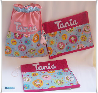 Saquito y dos toallas personalizadas