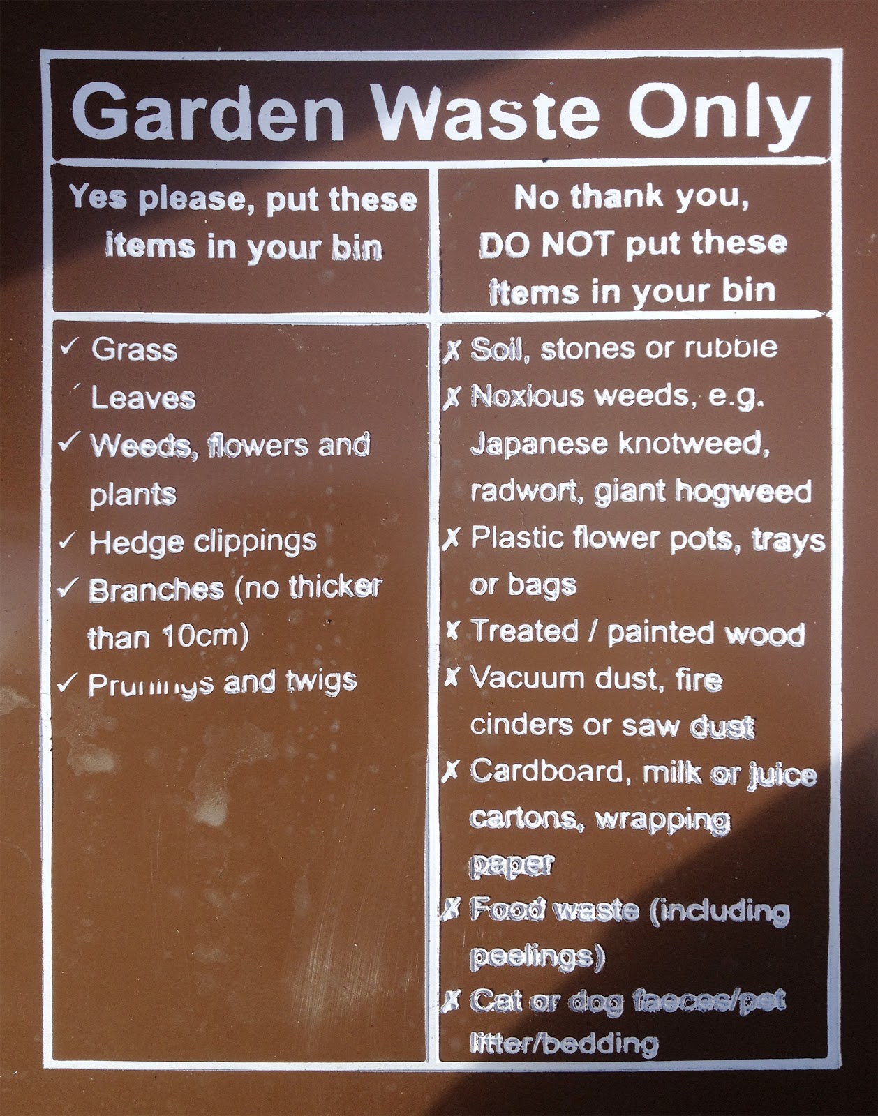 My Typo Humour A rubbish bin