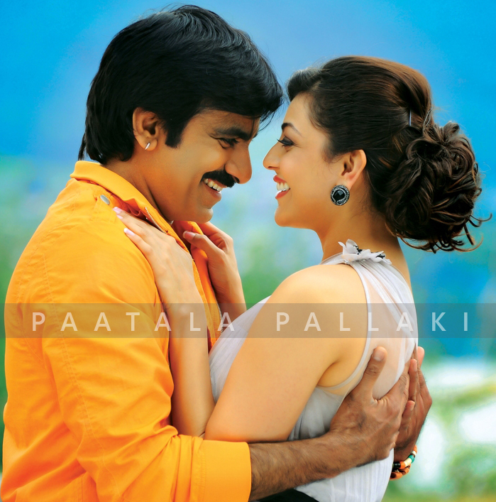 Ravi Teja and Kajal Aggarwal in a still from the Telugu movie Sarocharu