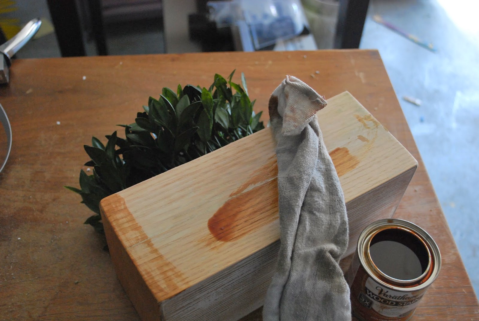 Low Cost DIY repairing a planter box