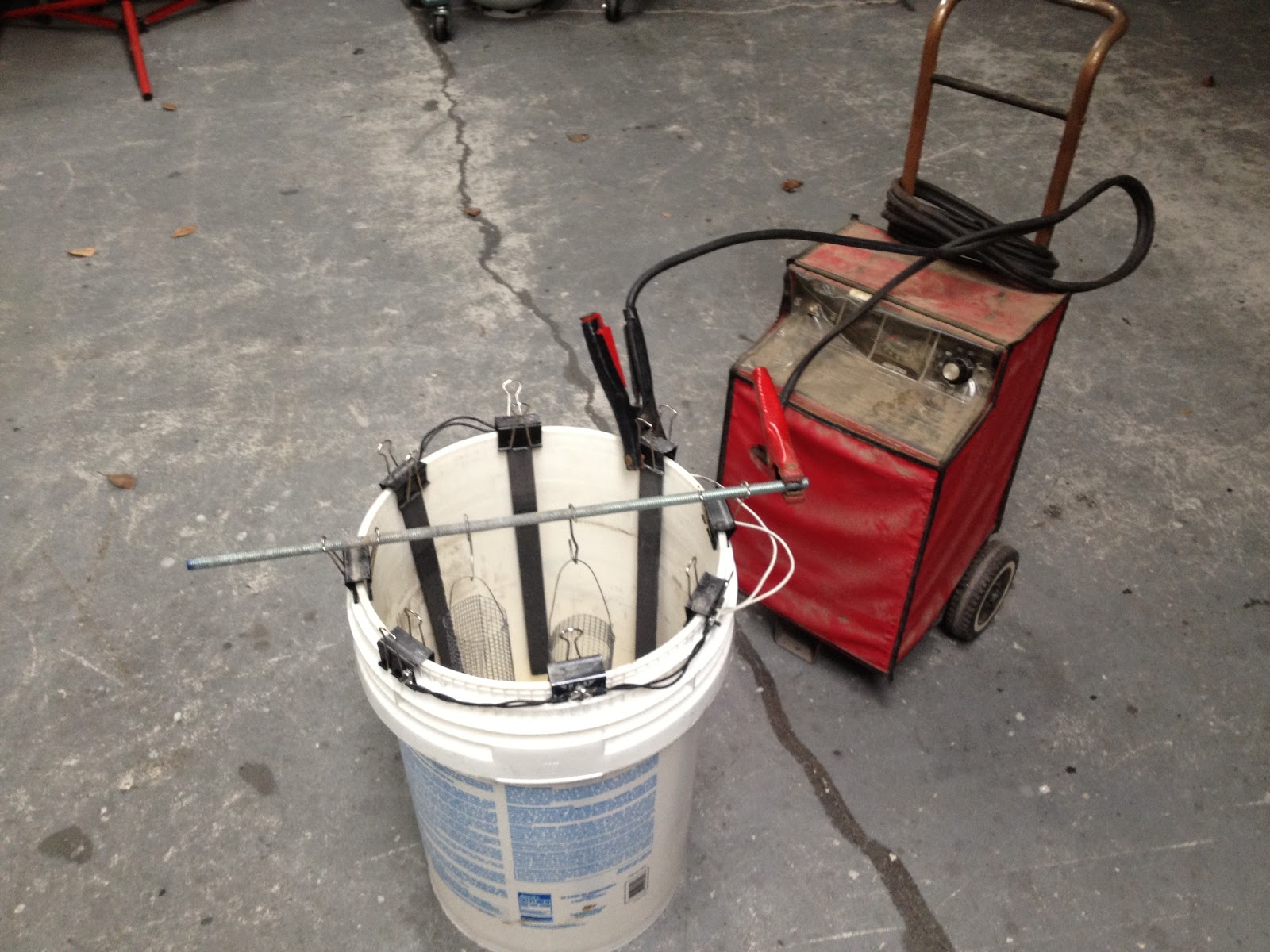 Rust removal vi electrolysis simple and cheap HYPE®LINKS