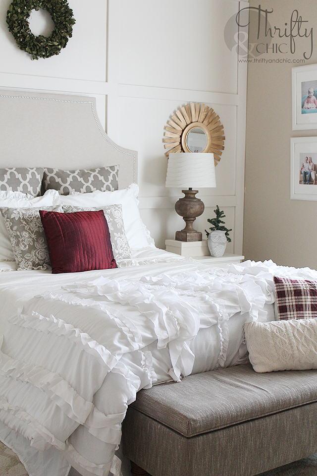 Christmas decorating ideas for the bedroom