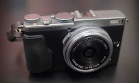 Spesifikasi dan Harga Kamera Saku Fuji X70 Terbaru 2016 Komplit Spesifikasi dan Harga Kamera Saku Fuji X70 Terbaru 2016 Komplit