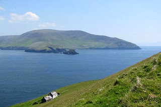 Amazing lush green views on Ireland's walking trails Amazing lush green views on Ireland's walking trails