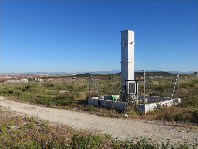 No se lo que es, supongo que algún control de gases del antiguo vertedero No se lo que es, supongo que algún control de gases del antiguo vertedero