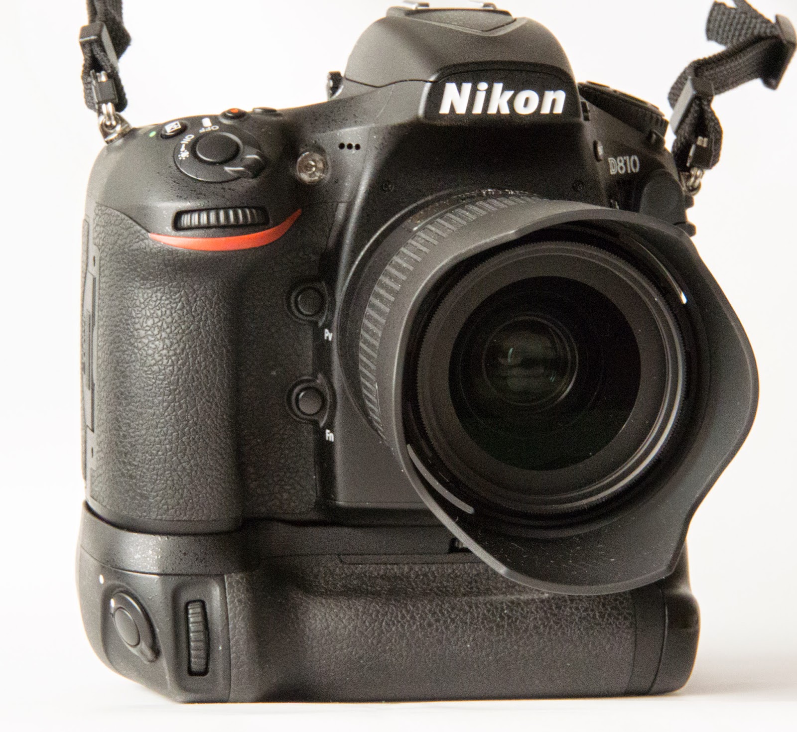 撮影した写真 pss410j: Nikon MB-D12 中古 バッテリーグリップ とD810
