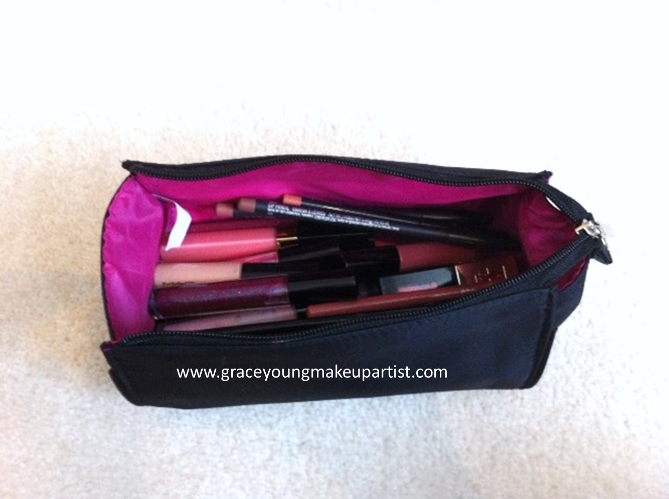 grace young My freelance makeup kit (MAC Zuca traincase)
