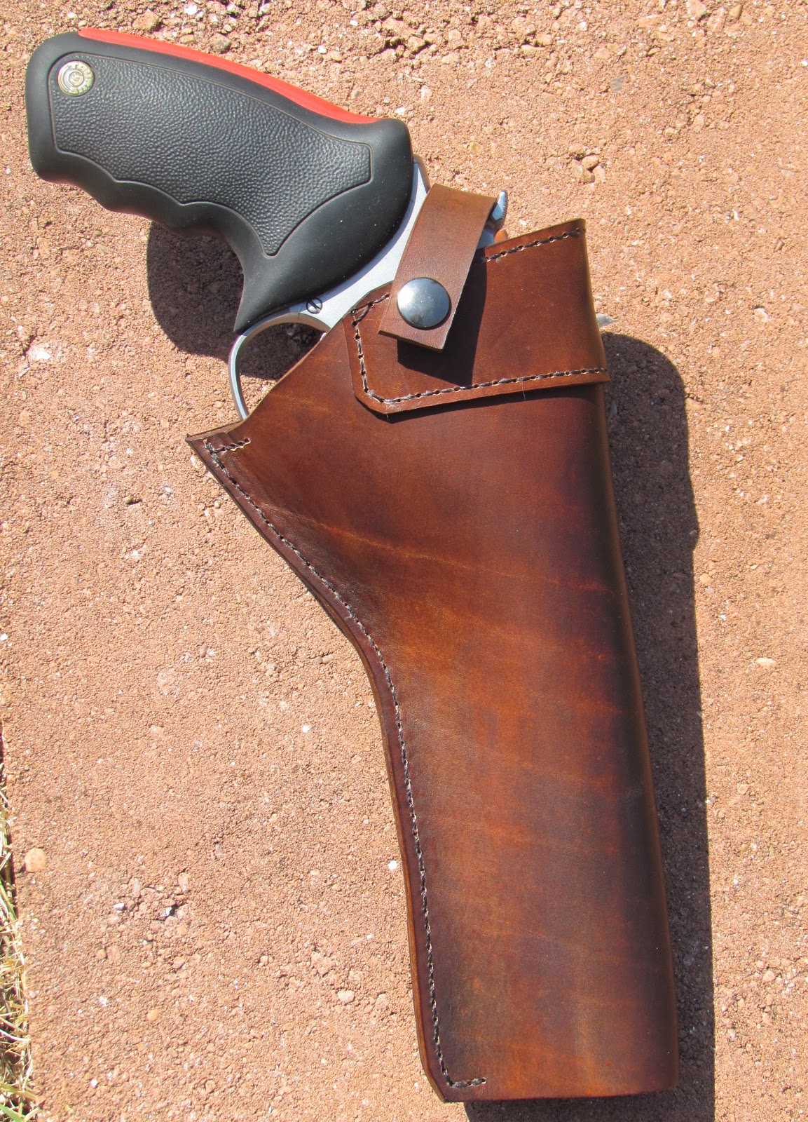 Ozark Mountain Leather Check out this Monster of a gun! The holster's