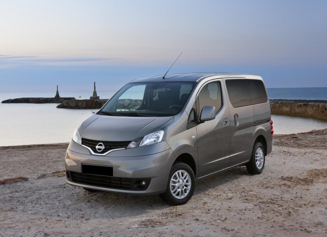 Kelebihan dan Kekurangan Nissan Evalia BLOG OTOMOTIF KEREN