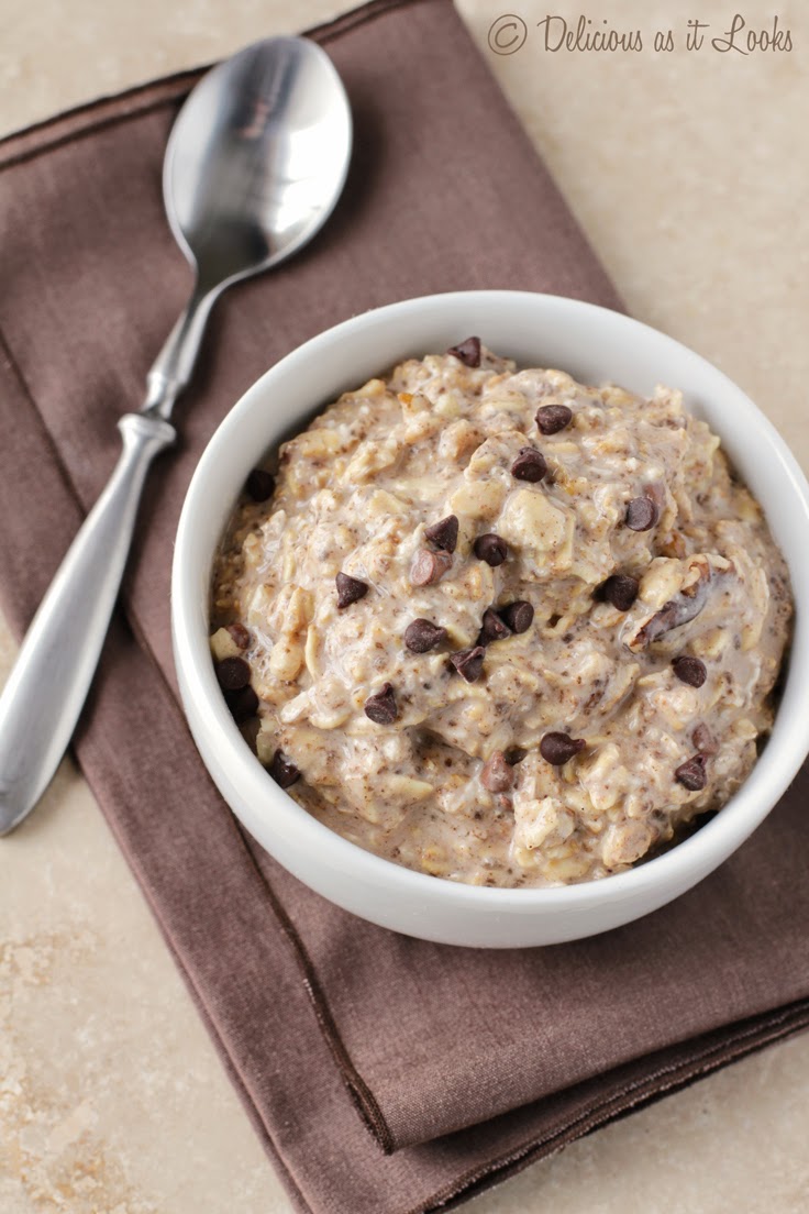 Delicious as it Looks Cookie Dough Overnight Oats {Vegan, GlutenFree, LowFODMAP}