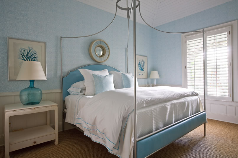 A beautiful beach theme bedroom by Kyle Timothy