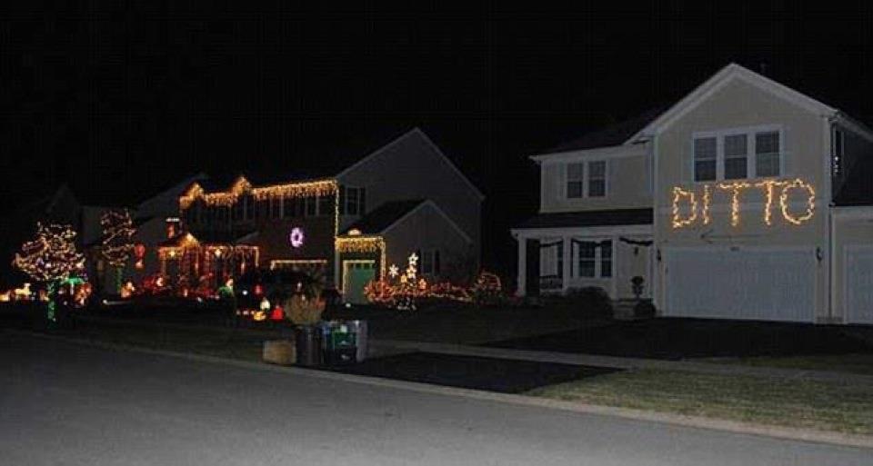 eDOOZIE Ditto on neighbor's Christmas lights